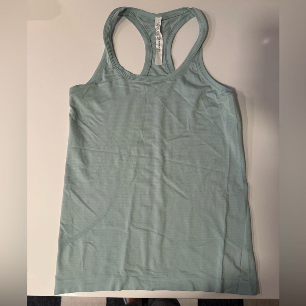 Lululemon Swiftly Tech
